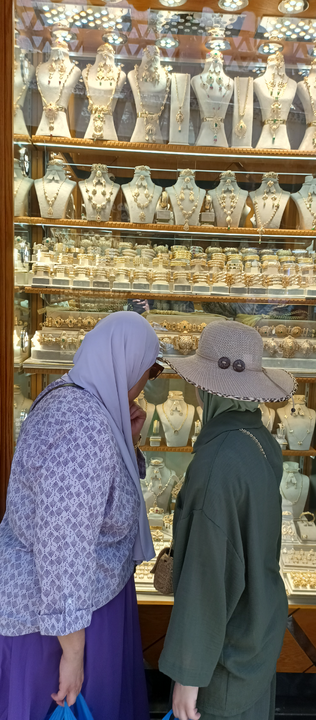 Women browsing the gold souk in Tetouan medina