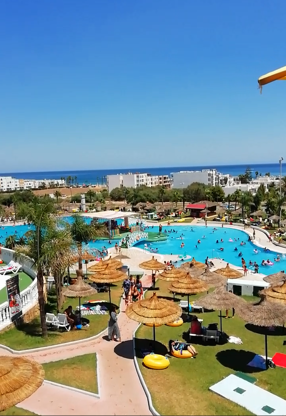 Family waterpark with pool and sea views